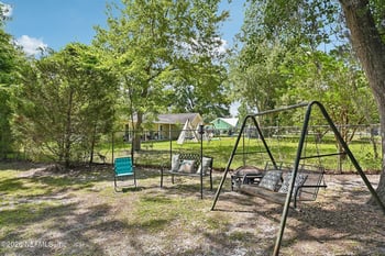 37153 S Pine St, Hilliard, FL 32046
