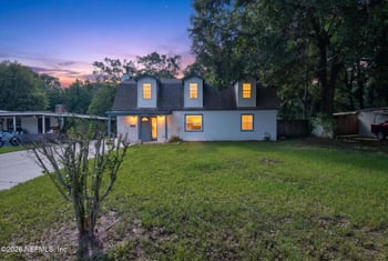 3718 Peach Dr, Jacksonville, FL 32246