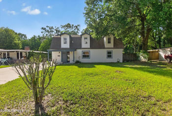 3718 Peach Dr, Jacksonville, FL 32246