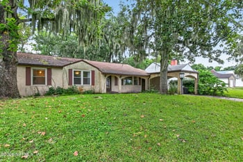 3719 Lilly Rd N, Jacksonville, FL 32207