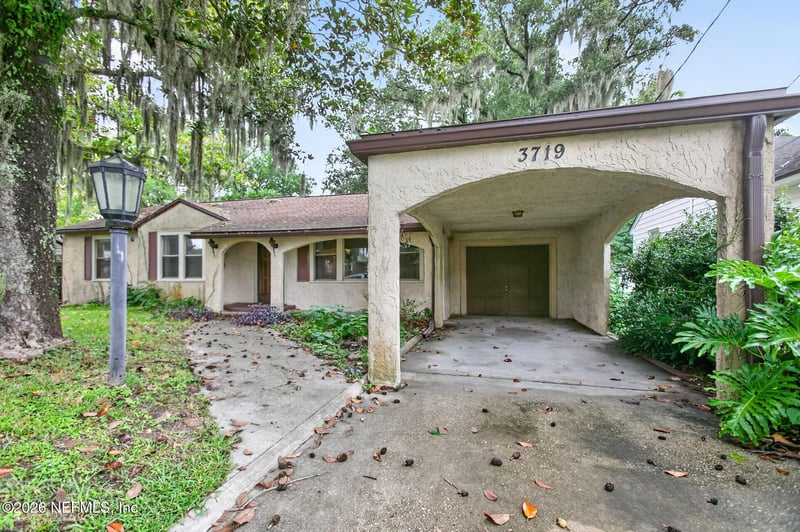 3719 Lilly Rd N, Jacksonville, FL 32207