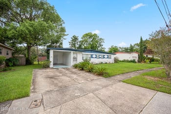 3722 Hoover Ln, Jacksonville, FL 32277