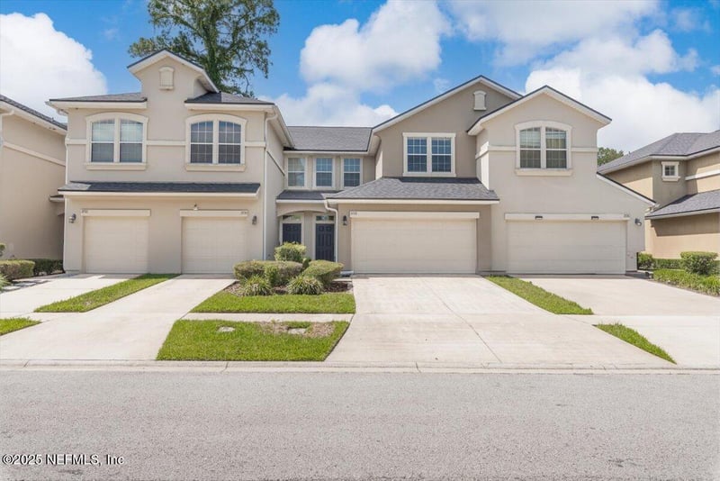 3728 American Holly Rd, Jacksonville, FL 32226