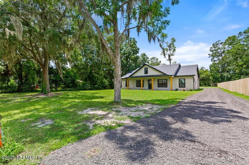 37280 New Oak St, Hilliard, FL 32046