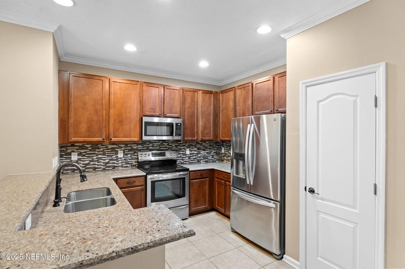 3732 American Holly Rd, Jacksonville, FL 32226