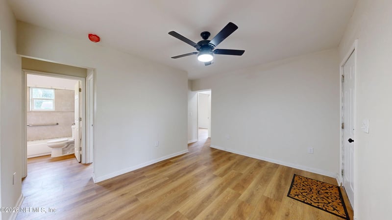 3736 Pine View Cir, Jacksonville, FL 32207