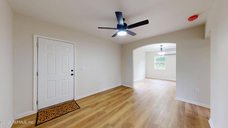 3736 Pine View Cir, Jacksonville, FL 32207