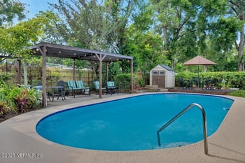 3738 Hoover Ln, Jacksonville, FL 32277