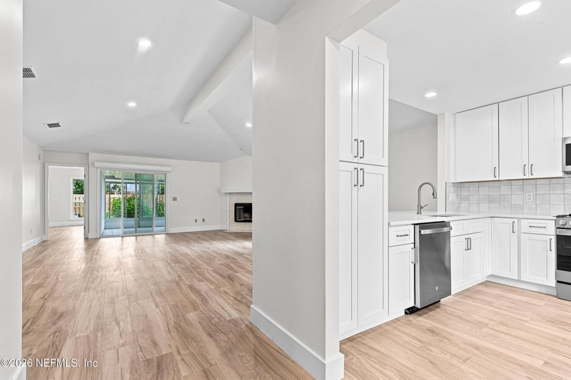 3739 Sanctuary Way N, Jacksonville Beach, FL 32250