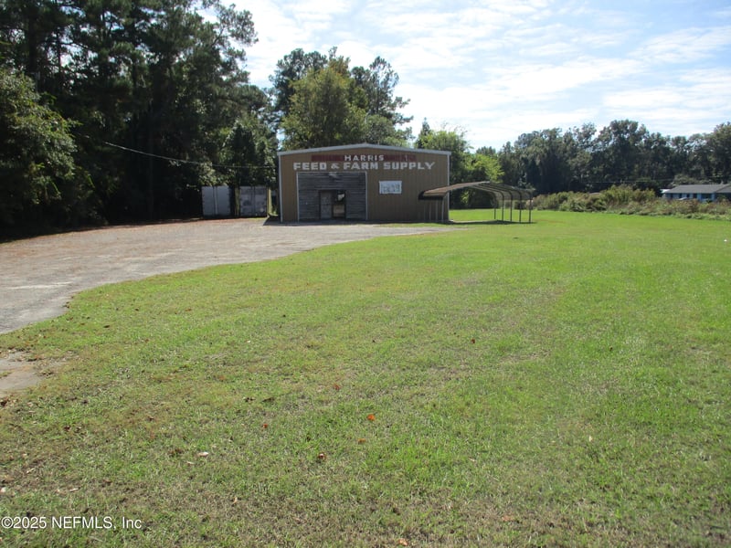 37461 W First St, Hilliard, FL 32046