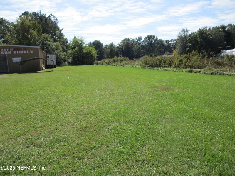 37461 W First St, Hilliard, FL 32046