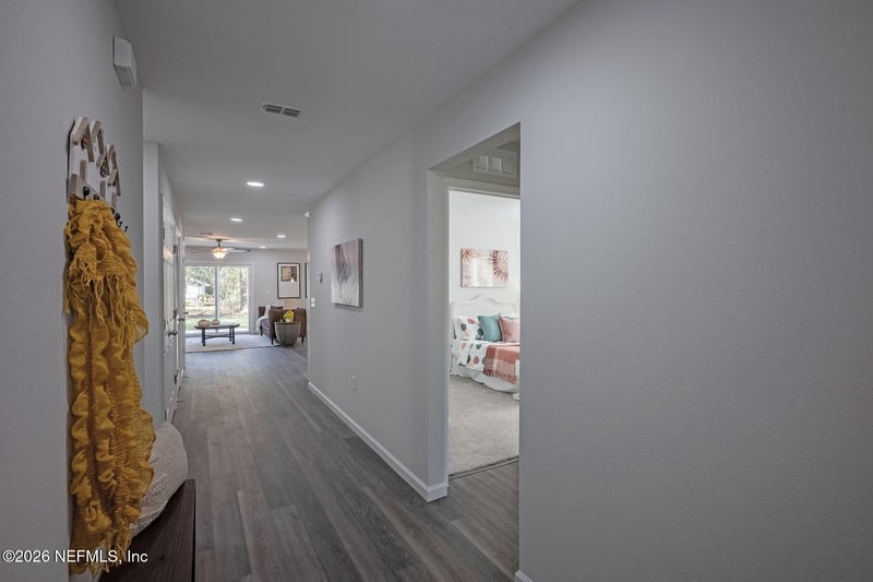 375 Drone St, Jacksonville, FL 32218