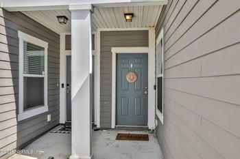 375 Servia Dr, St Johns, FL 32259