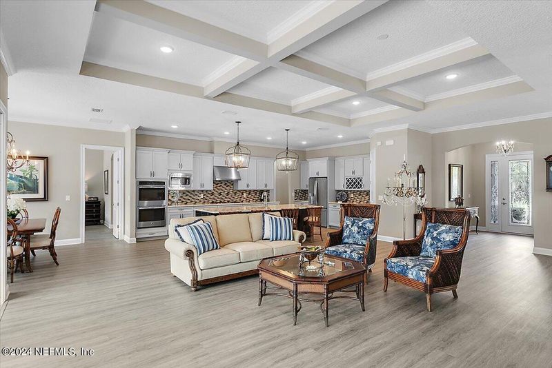 3756 Berenstain Dr, St Augustine, FL 32092