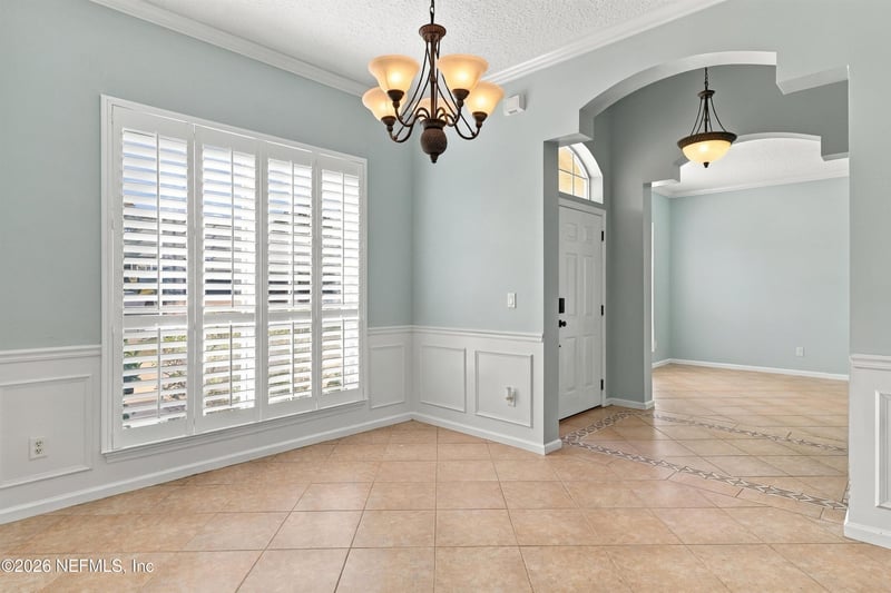 376 Valverde Ln, St Augustine, FL 32086
