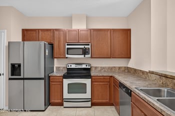 3762 Hartsfield Forest Cir, Jacksonville, FL 32277