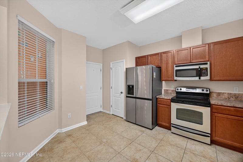 3762 Hartsfield Forest Cir, Jacksonville, FL 32277