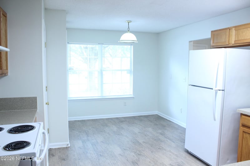 3762 Lauren Oak Ln E, Jacksonville, FL 32221