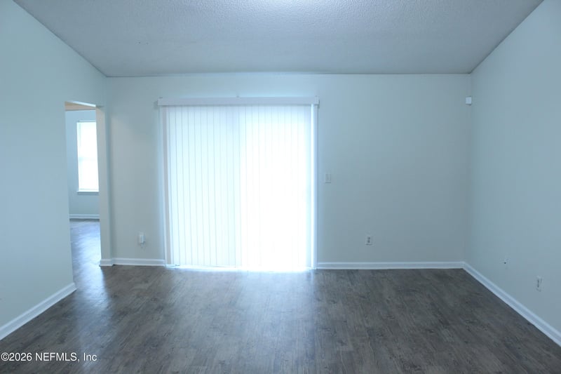 3762 Lauren Oak Ln E, Jacksonville, FL 32221