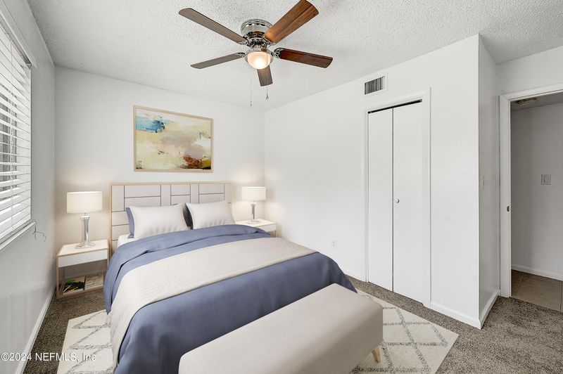 3765 Crown Point Rd #4, Jacksonville, FL 32257