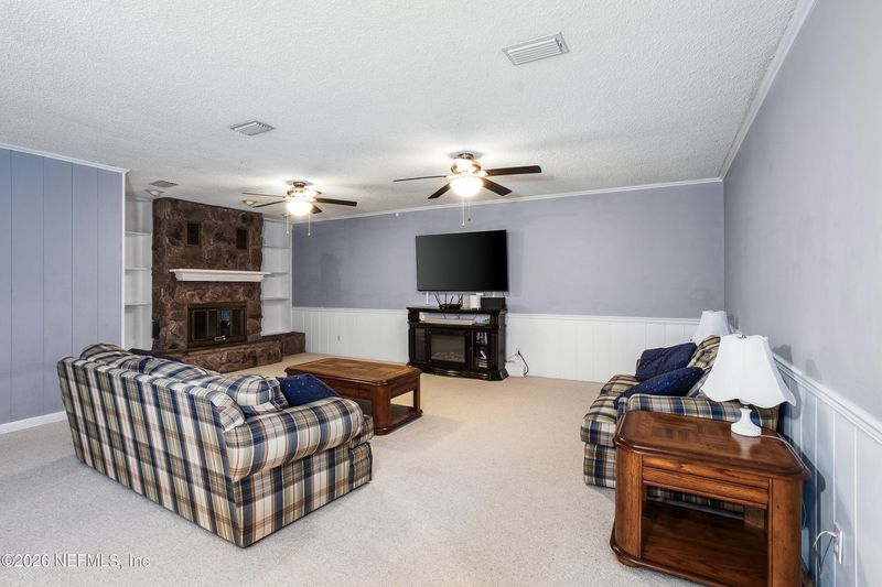 376530 Kings Ferry Rd, Hilliard, FL 32046