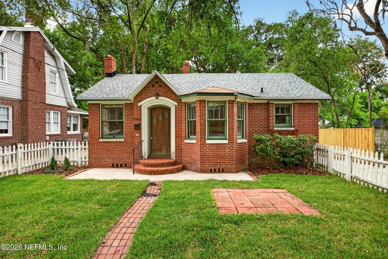 3766 Sommers St, Jacksonville, FL 32205