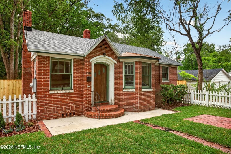 3766 Sommers St, Jacksonville, FL 32205