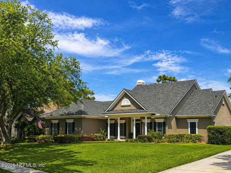 3767 Vickers Lake Dr, Jacksonville, FL 32224