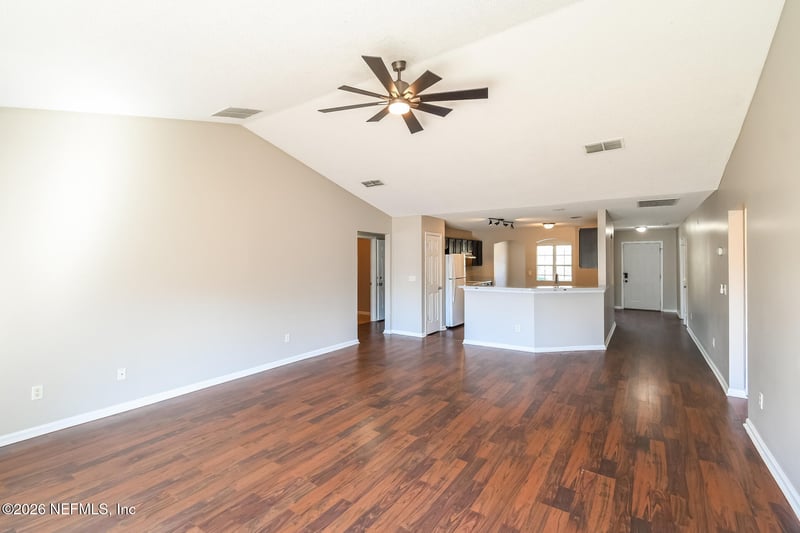 3786 Lauren Oak Ln E, Jacksonville, FL 32221