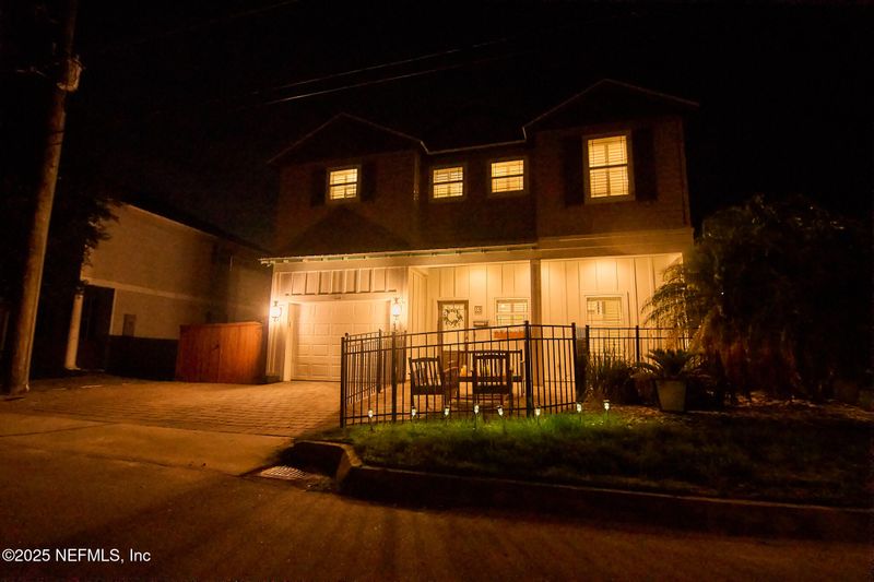 38 E San Carlos Ave, St Augustine, FL 32084