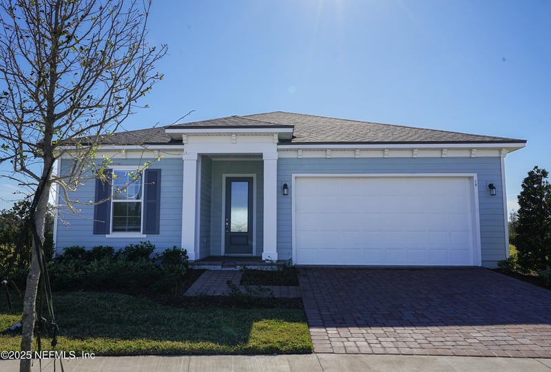 38 Jackson Blue Dr, Palm Coast, FL 32137