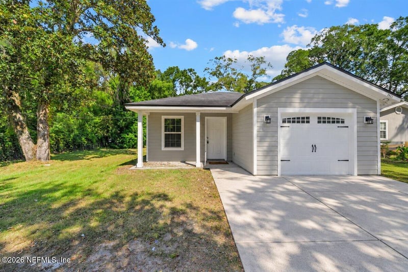 3803 Soutel Dr, Jacksonville, FL 32208