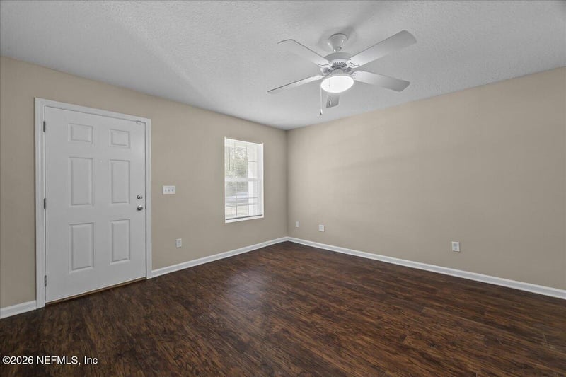3803 Soutel Dr, Jacksonville, FL 32208