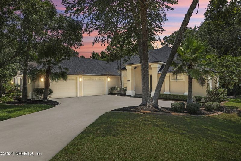 3809 Deer Chase Pl E, Jacksonville, FL 32224