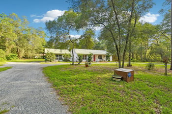 381 SE 57th St, Keystone Heights, FL 32656