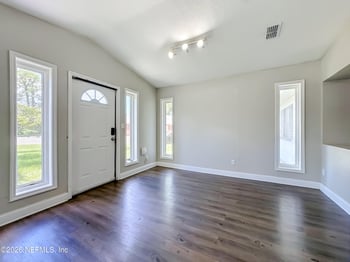 3811 Spring Park Rd, Jacksonville, FL 32207