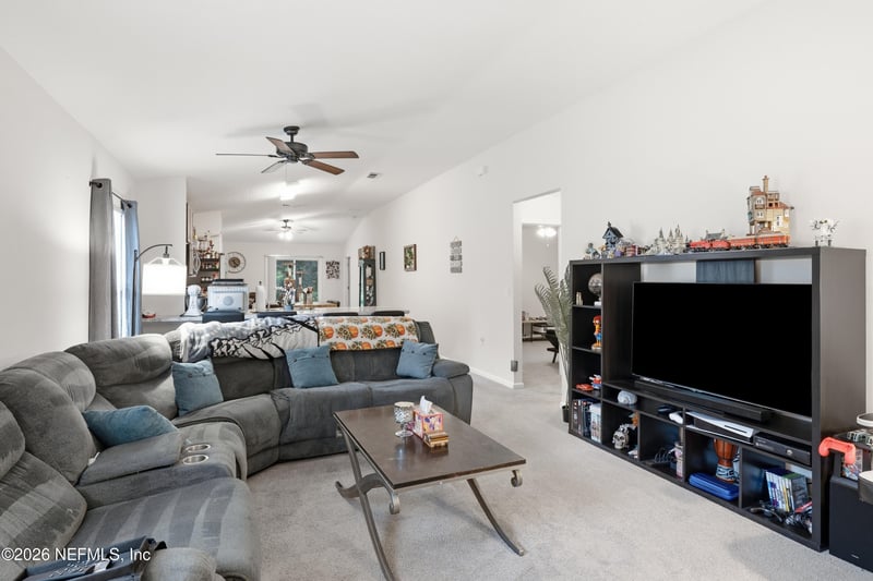 3814 Evan Samuel Dr, Jacksonville, FL 32210