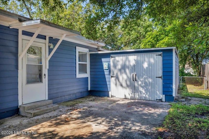 3814 Eve Dr W, Jacksonville, FL 32246