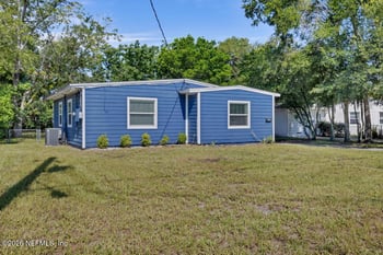3814 Eve Dr W, Jacksonville, FL 32246