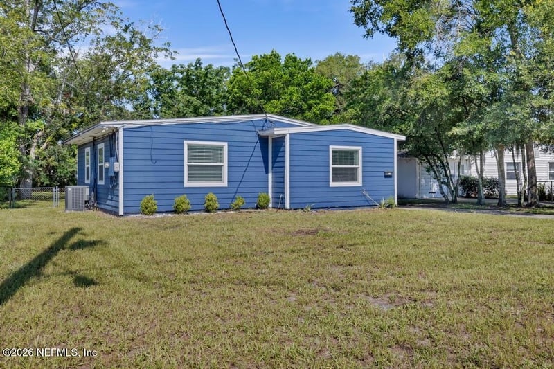 3814 Eve Dr W, Jacksonville, FL 32246