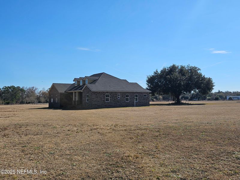 38150 Oak Grove Dr, Hilliard, FL 32046