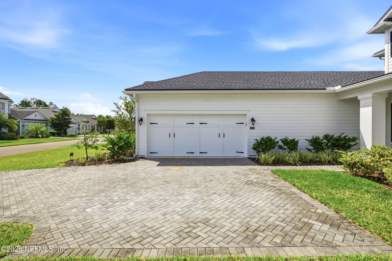 383 Pine Haven Dr, St Johns, FL 32259