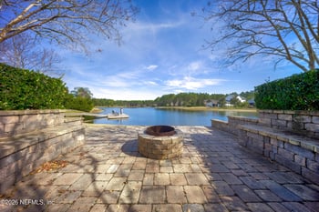 383 Pine Haven Dr, St Johns, FL 32259
