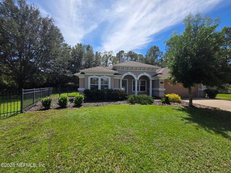 3834 Marsh Bluff Dr, Jacksonville, FL 32226