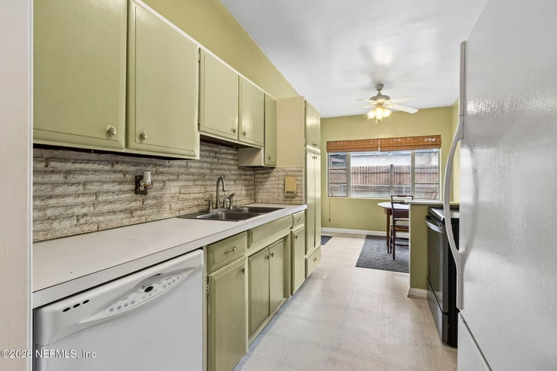 3841 Cambay Pl, Jacksonville, FL 32210