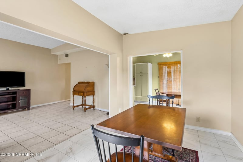 3841 Cambay Pl, Jacksonville, FL 32210