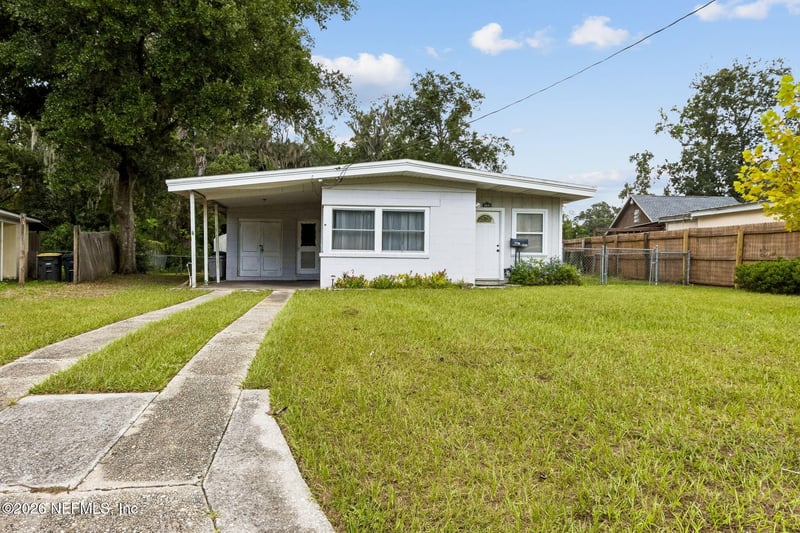 3841 Cambay Pl, Jacksonville, FL 32210