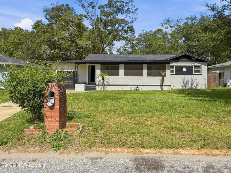 3842 Anvers Blvd, Jacksonville, FL 32210