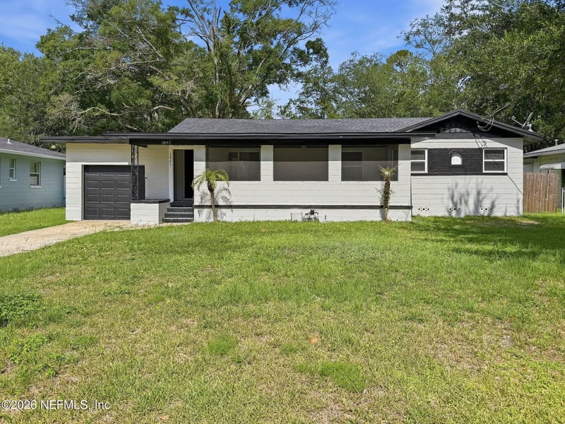 3842 Anvers Blvd, Jacksonville, FL 32210