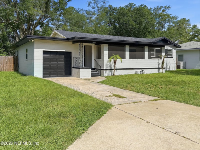 3842 Anvers Blvd, Jacksonville, FL 32210